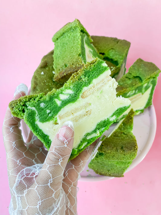 Pandan Cookie Pie slice hou je wafel de pandan bakery
